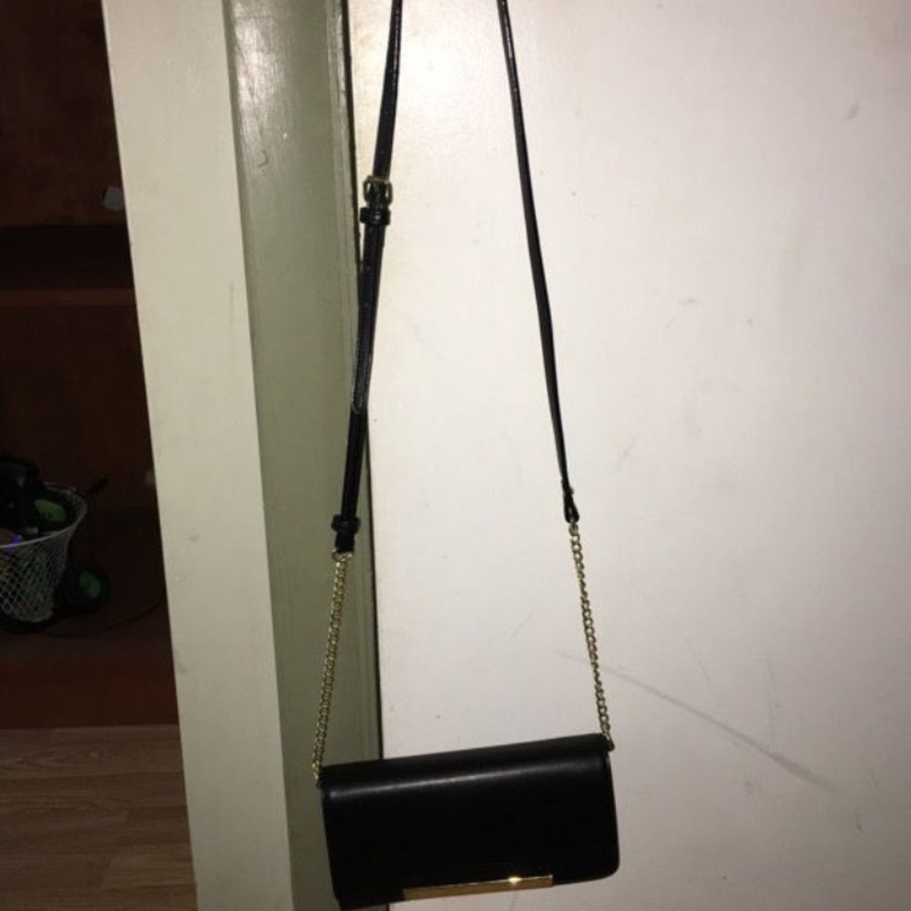 Strap purse