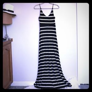  Black & White Striped Maxi Sun Dress