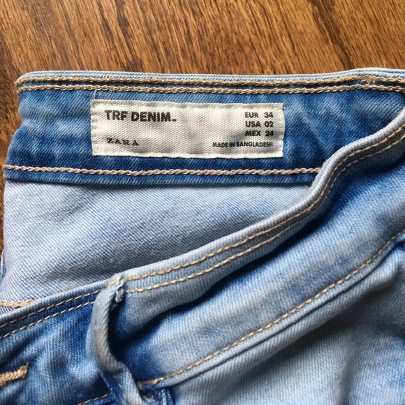 (Sold) Zara TRF Skinny Jeans - Picture 3 of 4