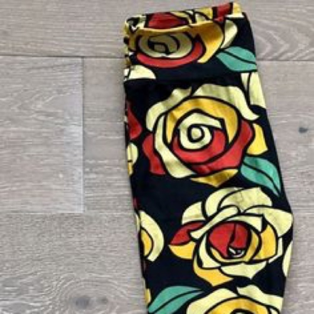 LuLaRoe TC Beauty and Beast inspired leggings