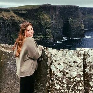 Meet your Posher, Lindsey