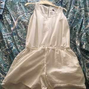 Old Navy Romper. NEVER WORN
