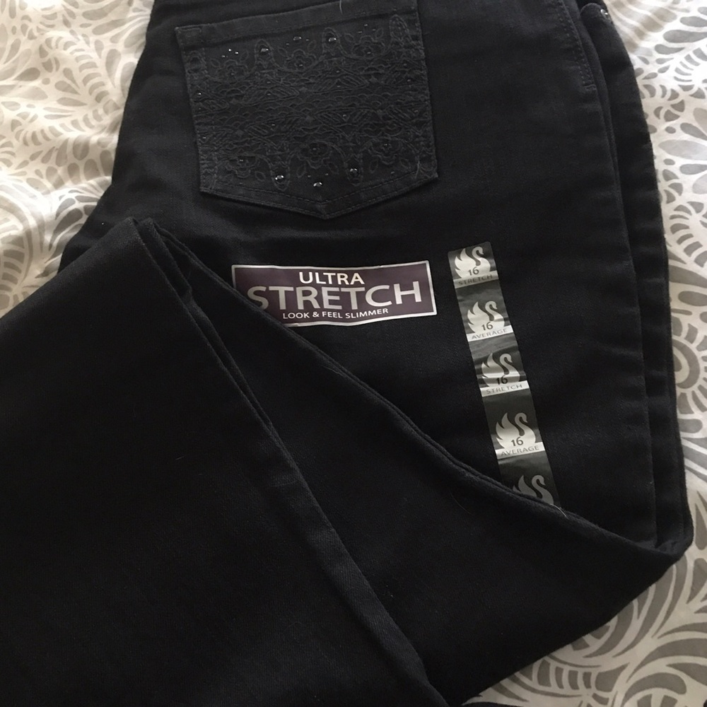 Gloria Vanderbilt jeans
