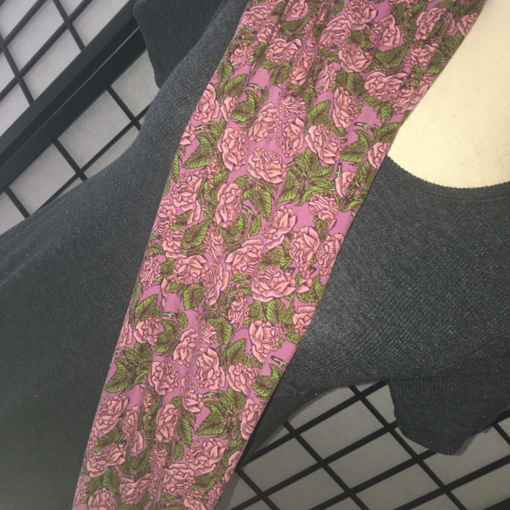 OS LuLaRoe Leggings - NWT