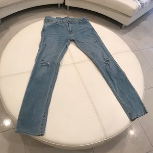 Hollister 32 x 32 skinny jeans