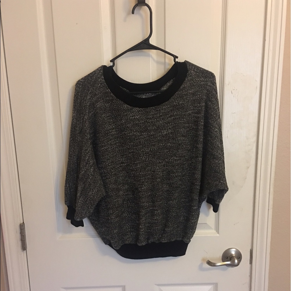 Baggy shirt/sweater, can be worn off the shoulder
