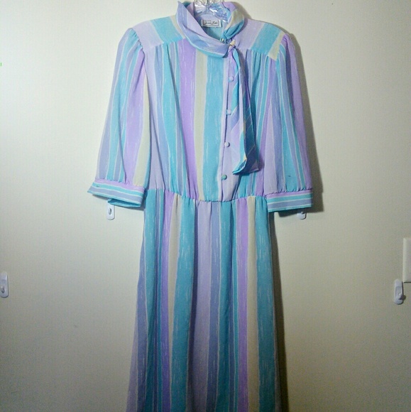 Dresses & Skirts - Vintage dress l stripe pastel unicorn