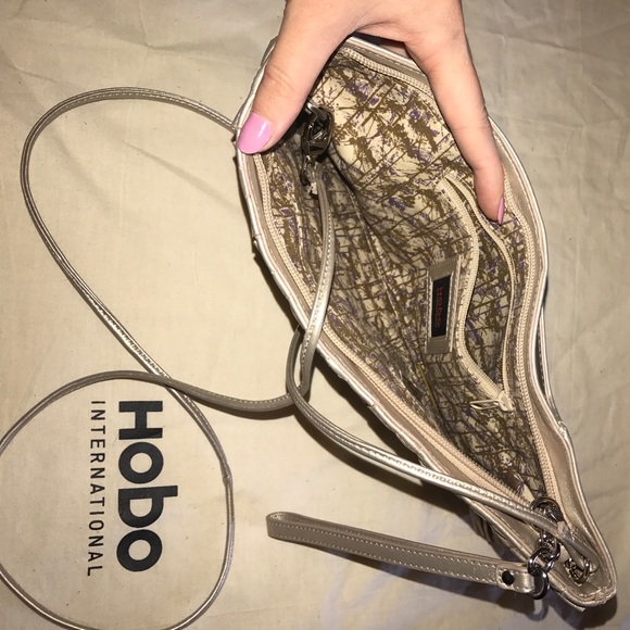 HOBO International evening bag/clutch/crossbody - Picture 3 of 6