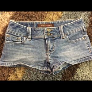 Juniors Hollister jean shorts