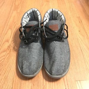 Toms casual shoes