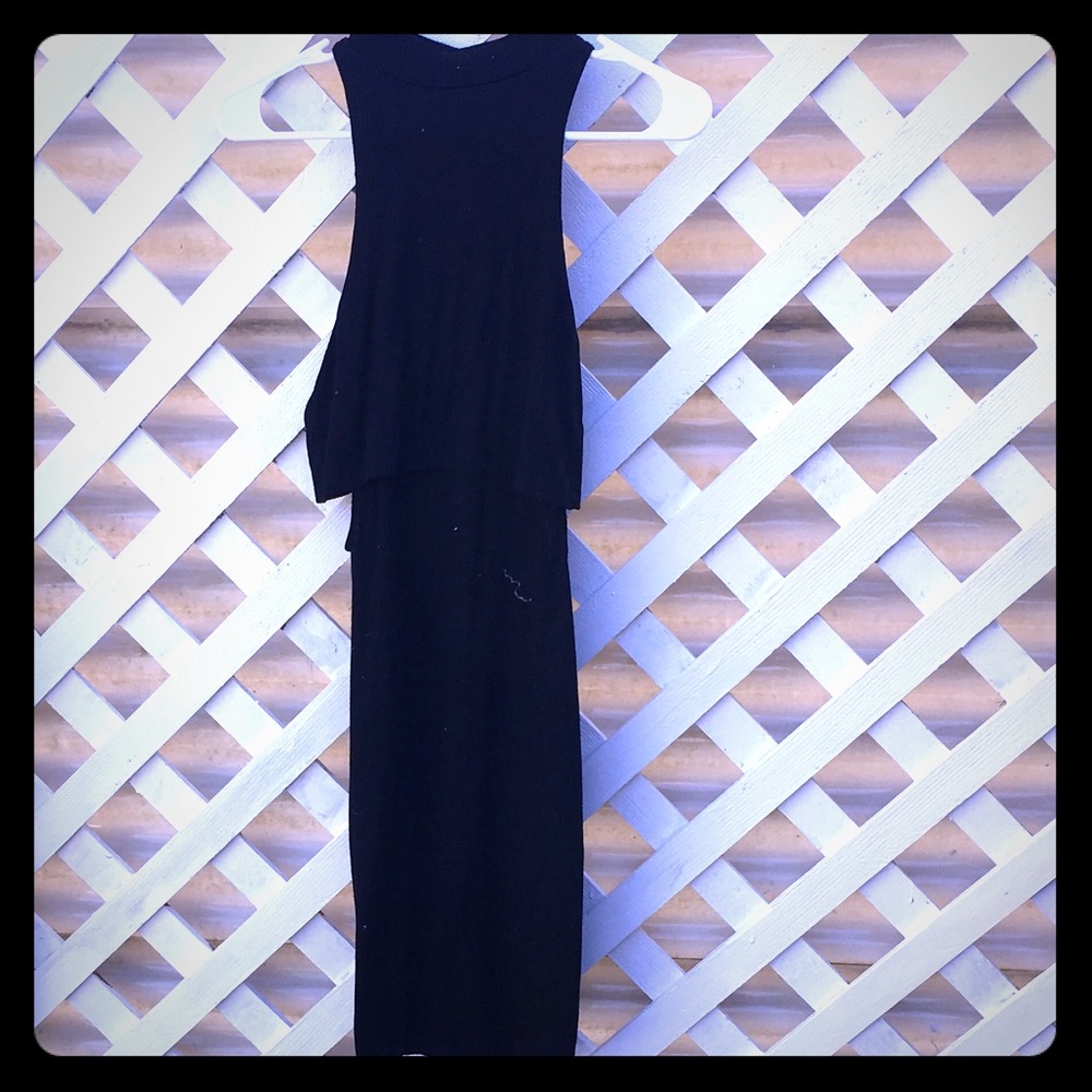 Black , relaxed feel dress