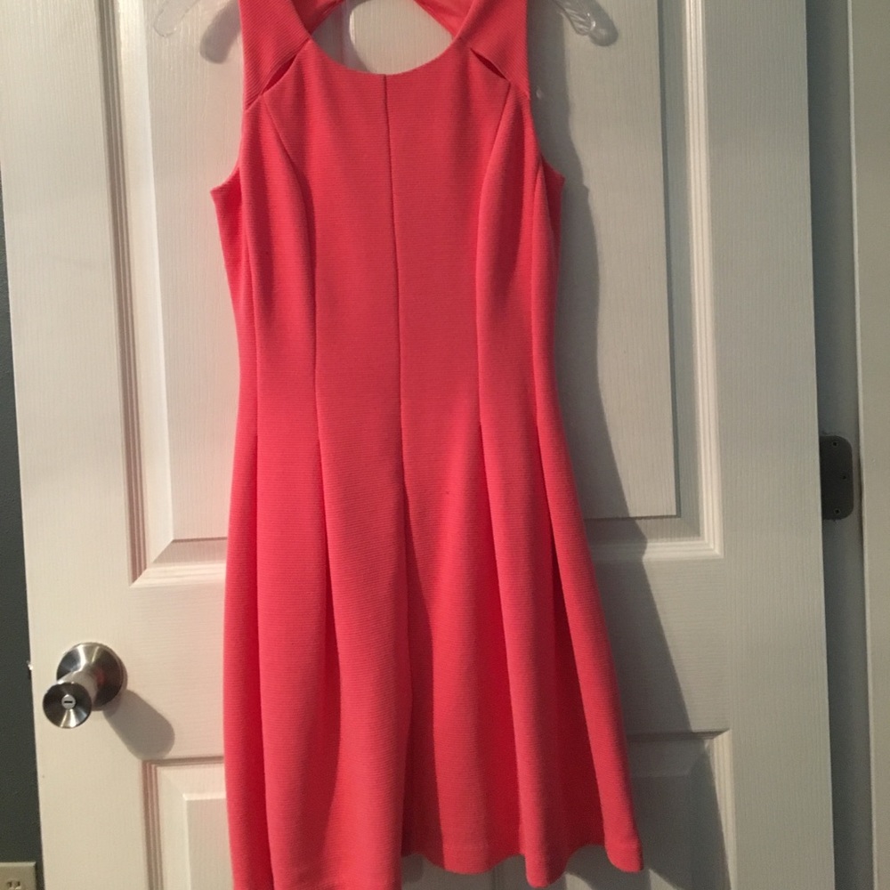 Elle dress