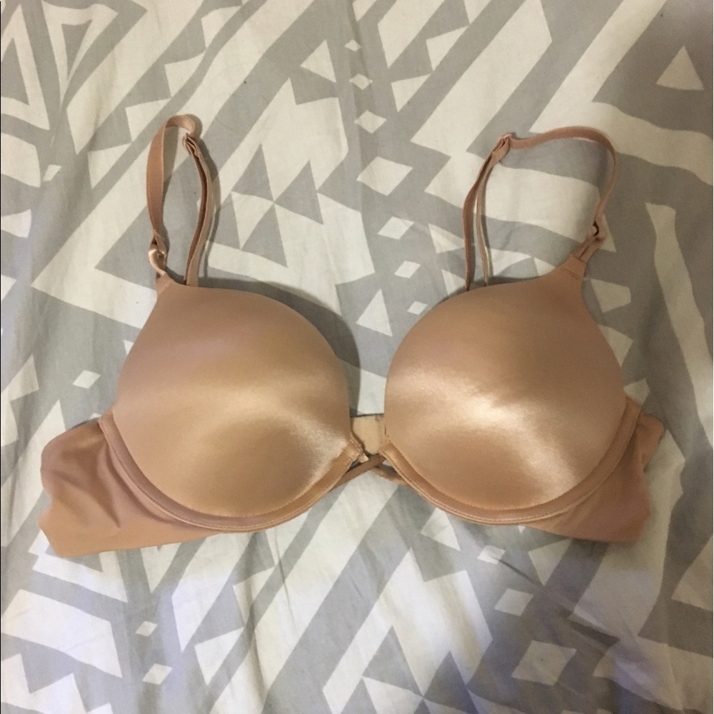 Victoria's Secret Bombshell Bra NEW
