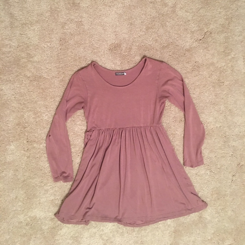 Mauve long-sleeved dress