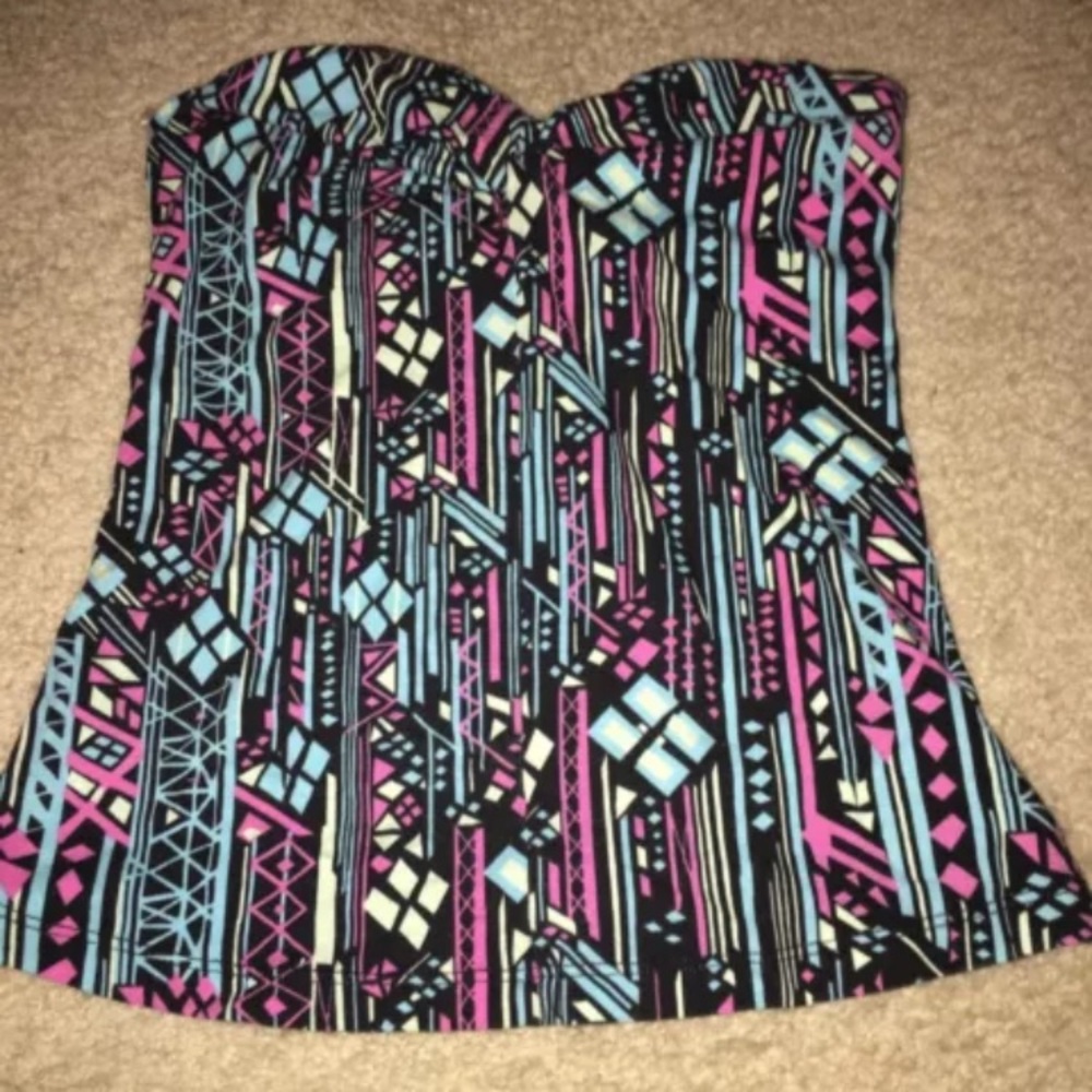 PAC sun geometric strapless shirt