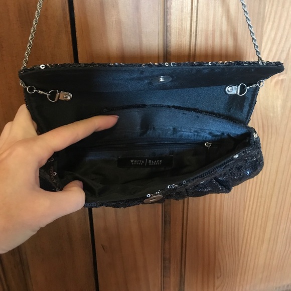 Black sequin evening bag - Picture 3 of 5