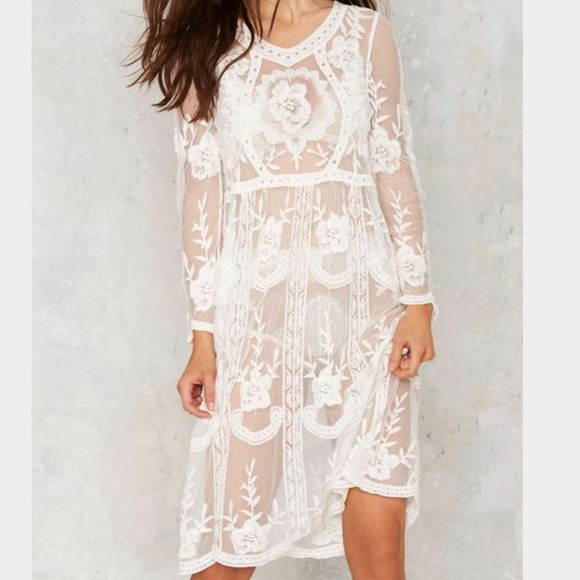 Nasty Gal Dresses & Skirts - 41🐰💛 nasty Gal Tania lace midi dress