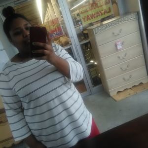 Meet your Posher, Khay