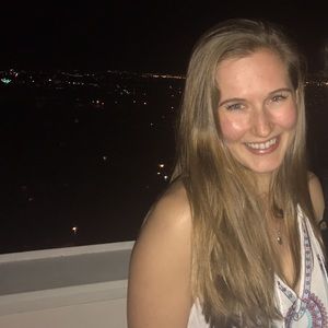 Meet your Posher, Carly