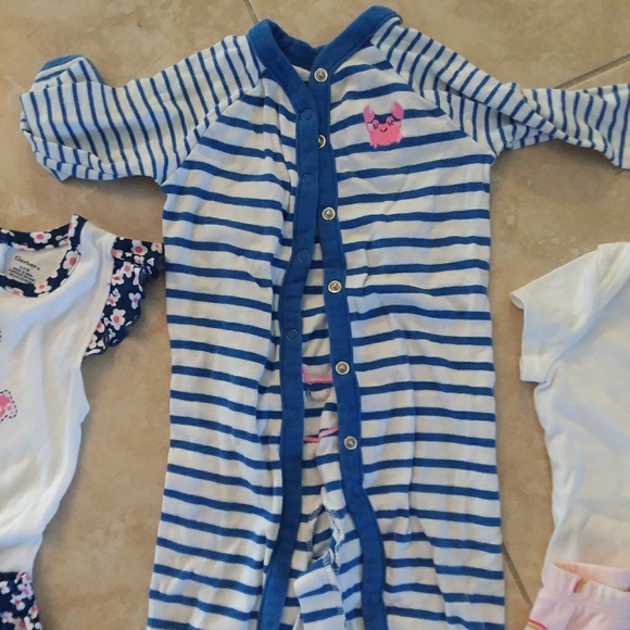 Bundle - Picture 2 of 4