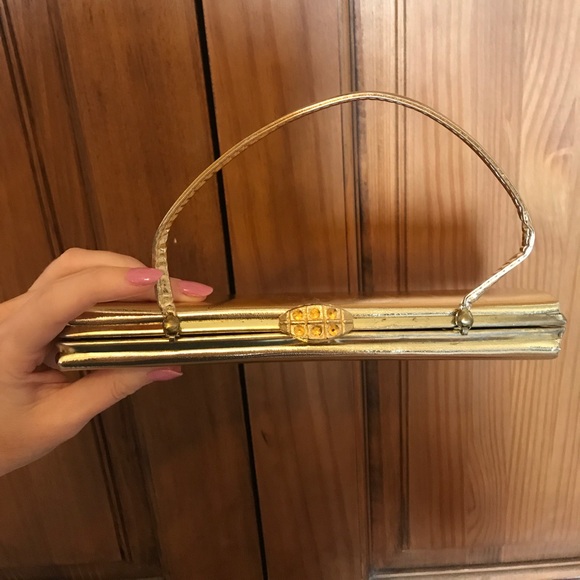 Gold clutch, optional strap - Picture 5 of 6