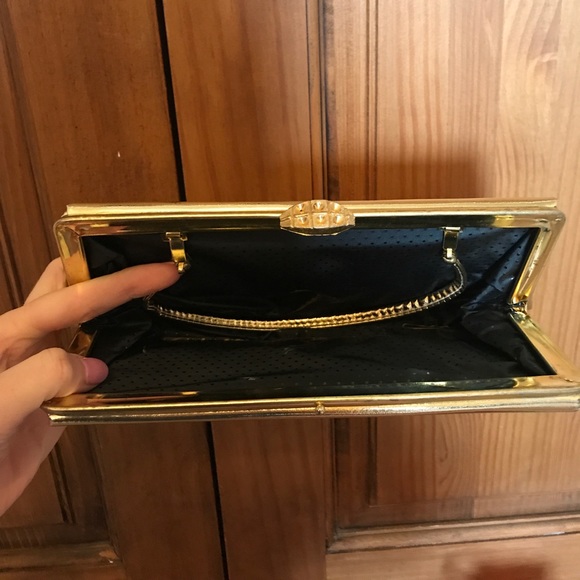 Gold clutch, optional strap - Picture 6 of 6