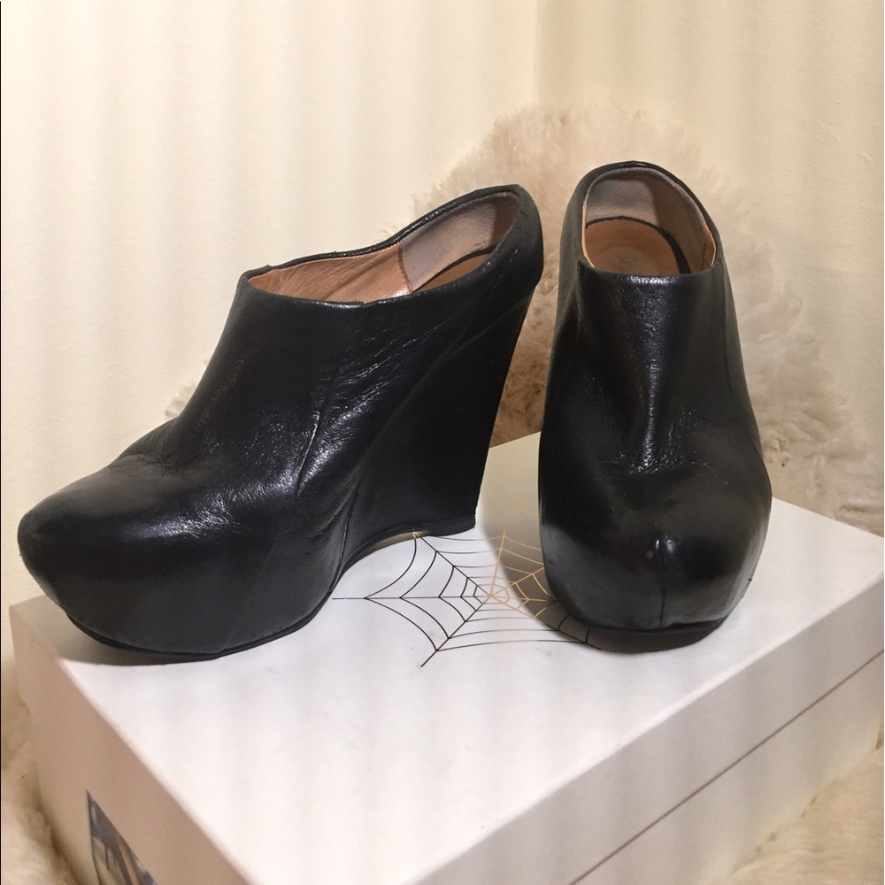 L.A.M.B. Pilot Wedge Mules