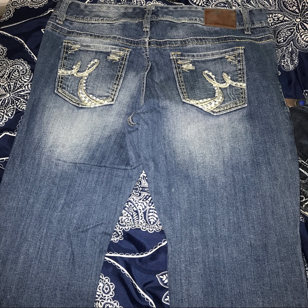 SOLD Maurice's Bootcut Jeans - Picture 2 of 4