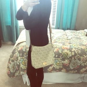 Michael Kors Crossbody