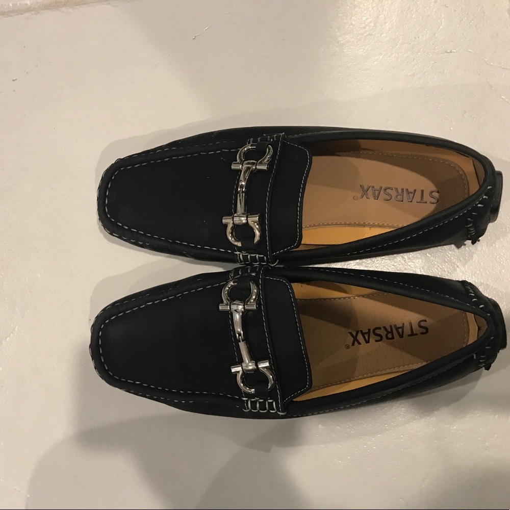 Black shoes with buckle