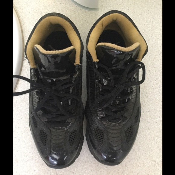 Air Jordan 11 low I.e custom - Picture 3 of 4