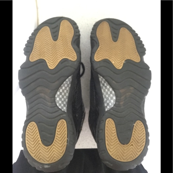 Air Jordan 11 low I.e custom - Picture 4 of 4