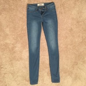 Skinny jeans