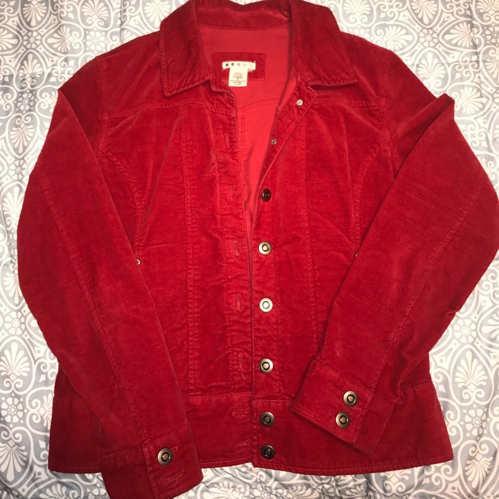 Red jacket - worn but has life left for sure! ❤️
