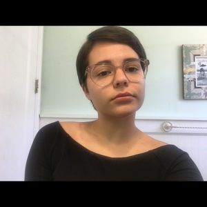 Meet your Posher, Riley