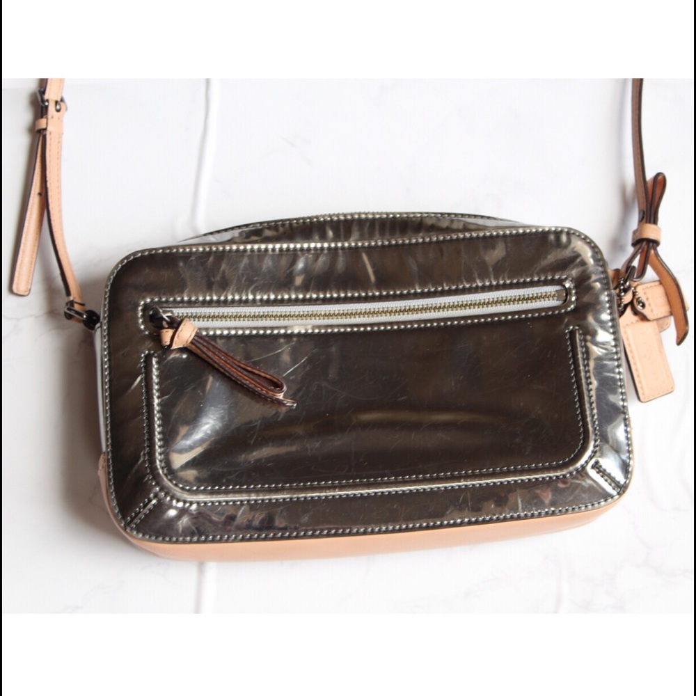 Coach Poppy inflight Metallic Mirror