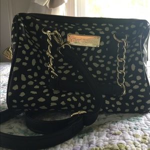 Betsey Johnson Purse EUC