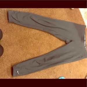 Nike pro black leggings