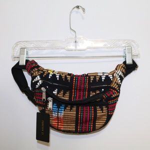 Tribal Print Fanny Pack - Great for Festivals ✨NWT