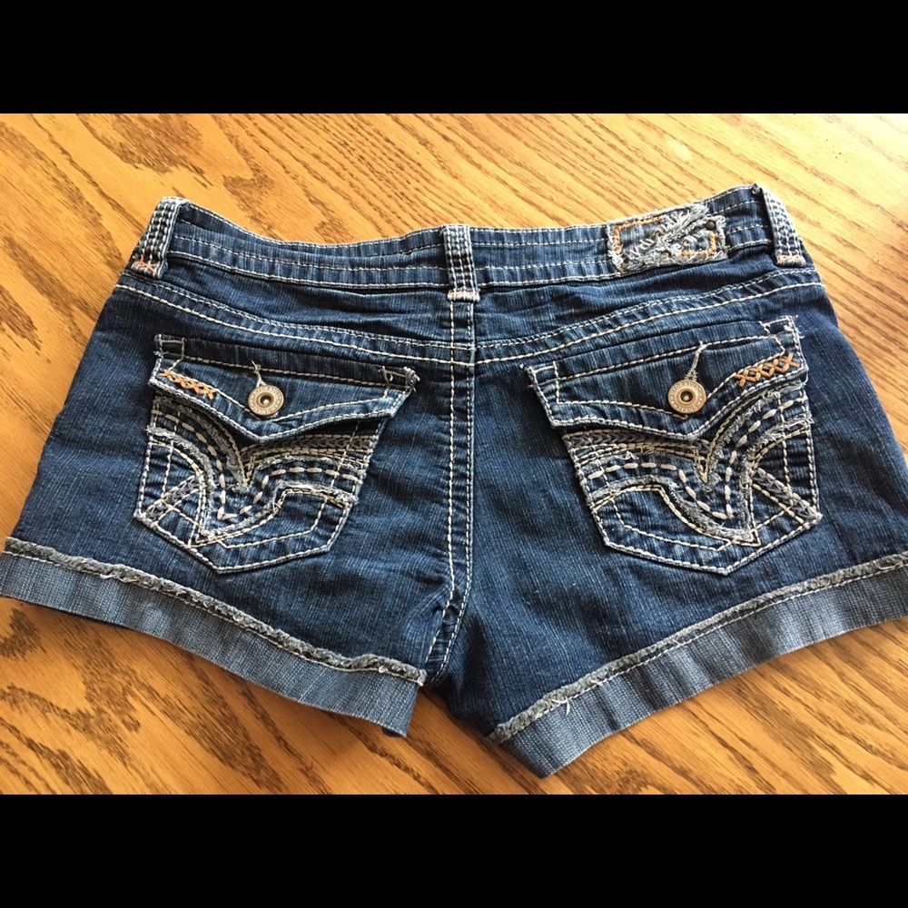 Jean shorts - Picture 2 of 2