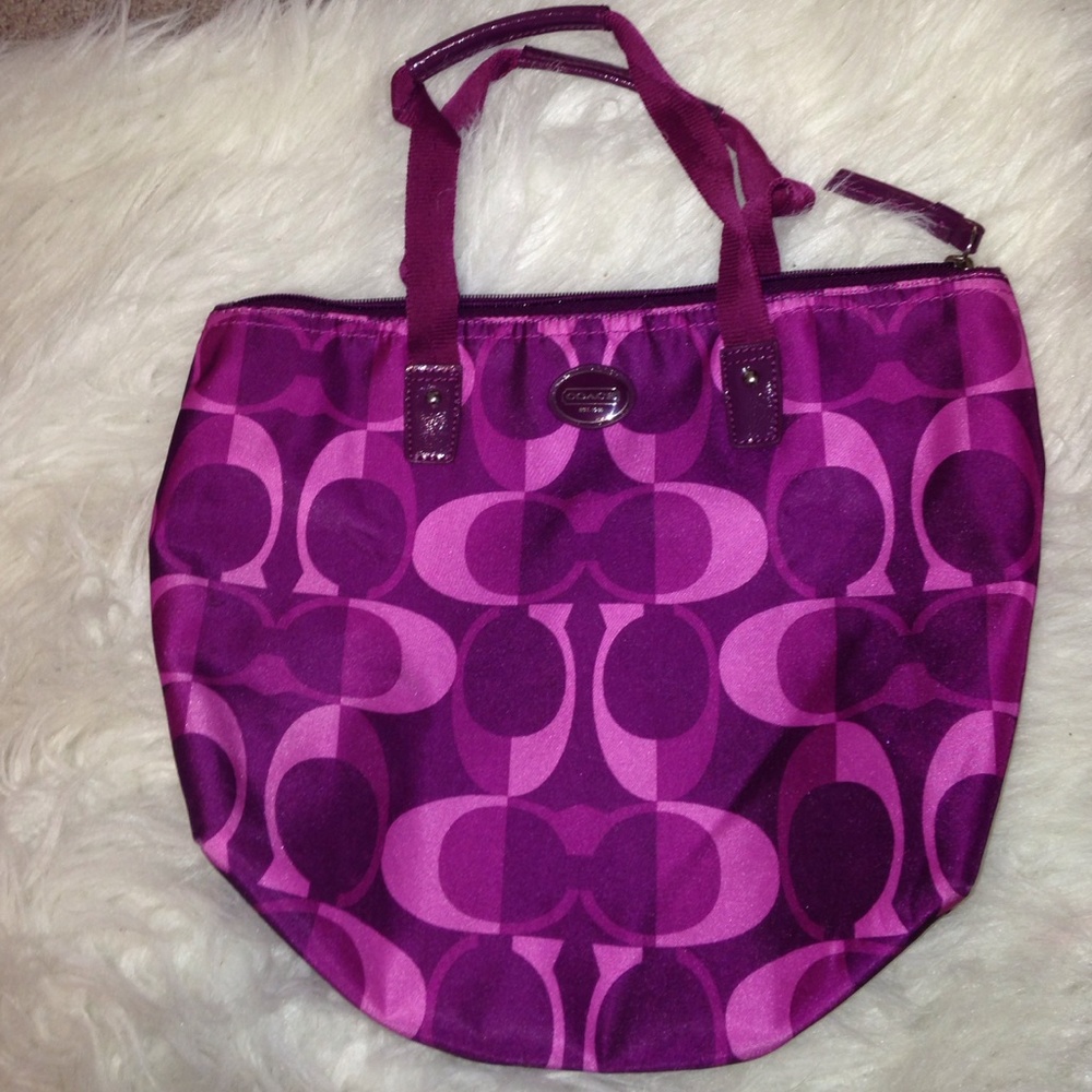 NWOT Small Logo Purse