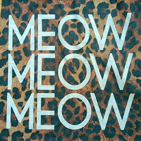 Leopard Print Crop - Picture 6 of 6