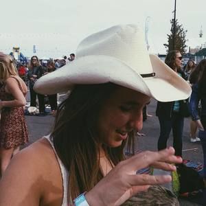 Meet your Posher, Grace