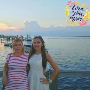 Meet your Posher, Caroline elizabeth