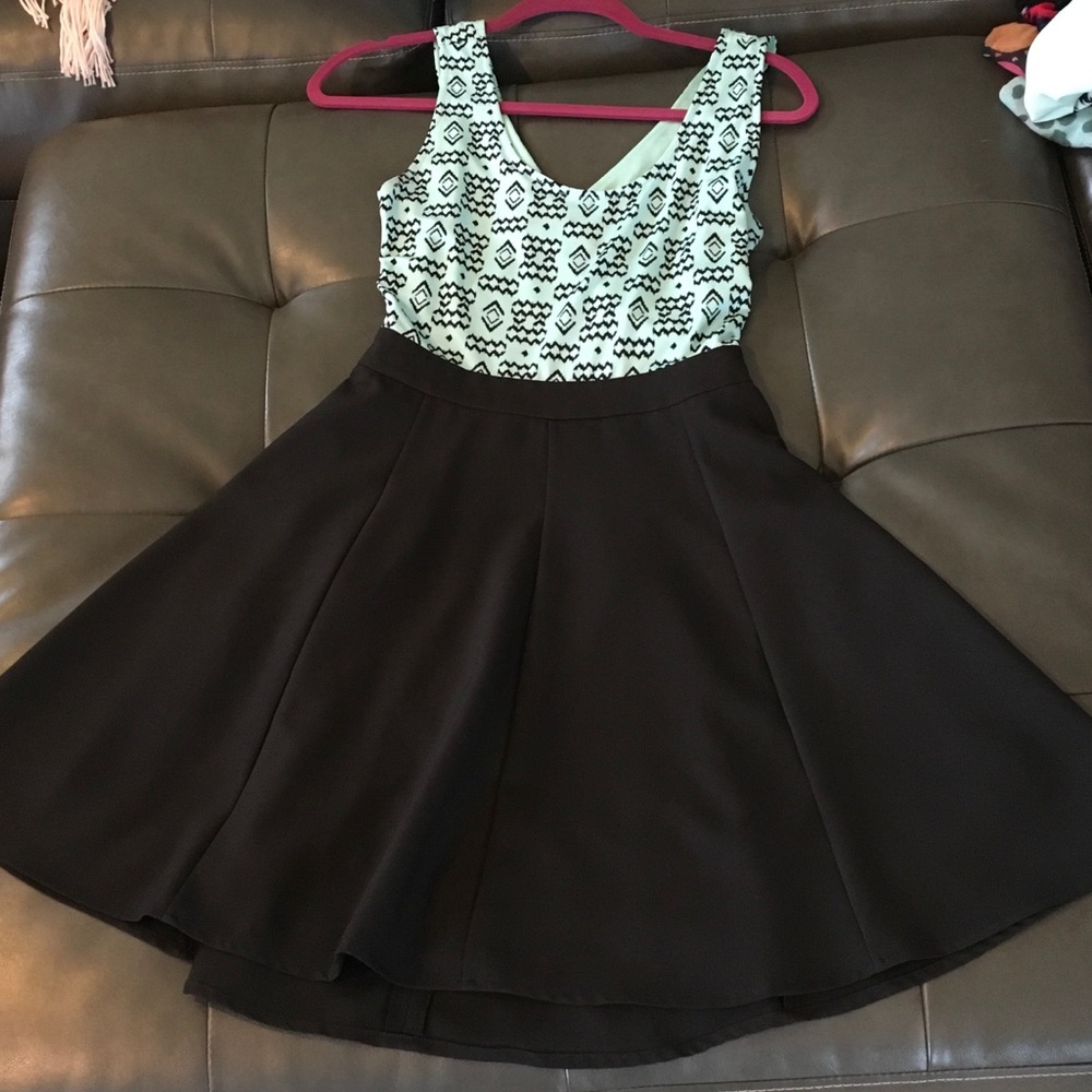 Super cute formal dress