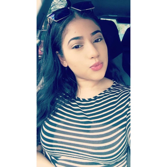 Meet your Posher, Gileidy - Picture 1 of 1