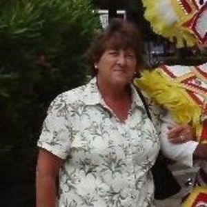 Meet your Posher, Ella