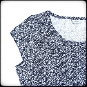 H&M black and white cap sleeve tee NWOT