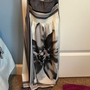 Grey and white flower strapless dress