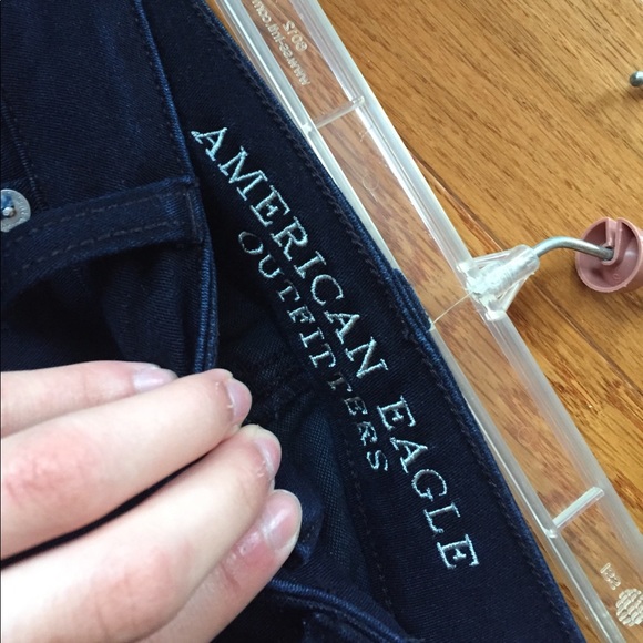 American Eagle Outfitters denim jeans. - Picture 2 of 3